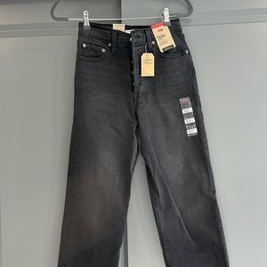 Levi’s rib cage straight ankle jeans 26 x 27